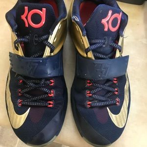 Nike KD VII Gold Medal Beaters